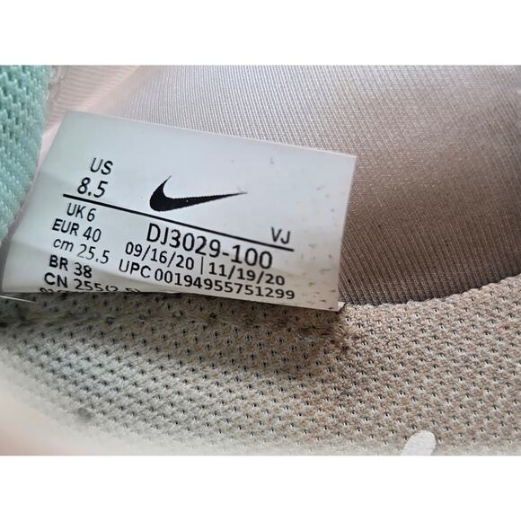 Nike Air Max 2090 Shoes Womens Size 8.5 Light Dew Pale Green Athletic Running - Picture 9 of 9